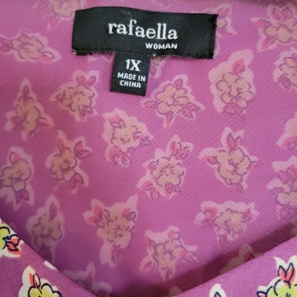 Flower Rafaella Top 1X - Picture 2 of 2